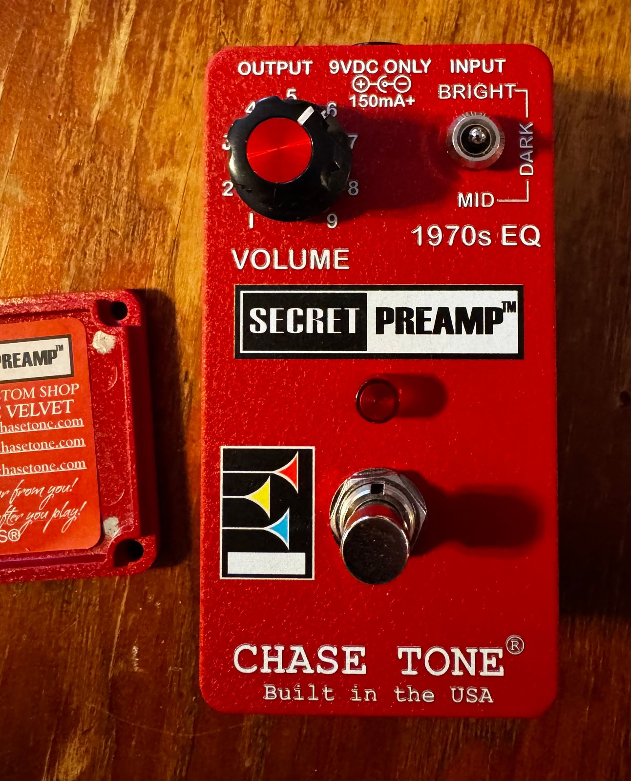 Chase Tone Secret Preamp, Limited-Edition Custom Shop Red Rose Velvet